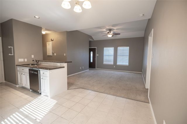 13165 Snow Lane 5, Willis, TX 77318