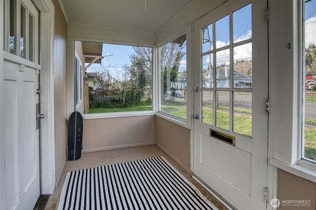 2824 Aberdeen Avenue, Hoquiam, WA 98550