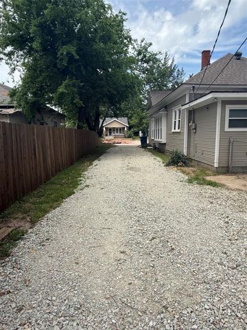 721 N Kickapoo Avenue, Shawnee, OK 74801