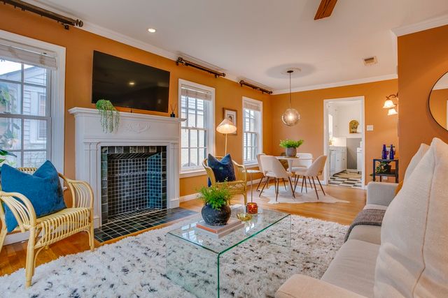 2519 W 10th Street, Dallas, TX 75211