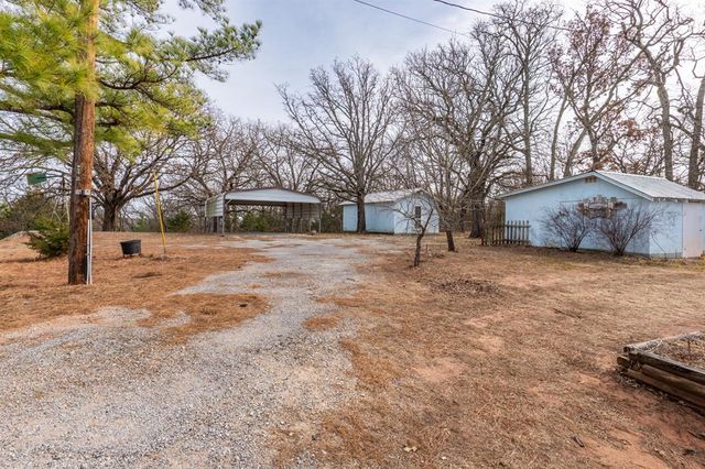 23973 Rangeline Road, Tecumseh, OK 74873