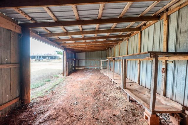 23973 Rangeline Road, Tecumseh, OK 74873