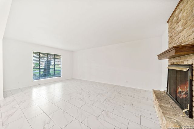 6106 Vance Jackson Rd Apt 50, San Antonio, TX 78230