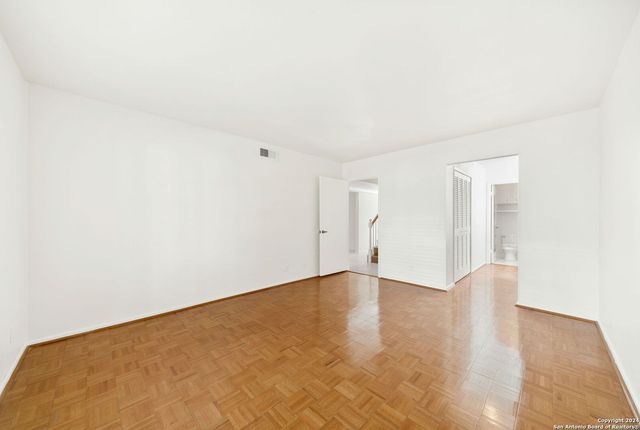 6106 Vance Jackson Rd Apt 50, San Antonio, TX 78230