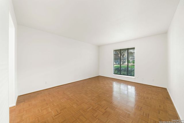 6106 Vance Jackson Rd Apt 50, San Antonio, TX 78230