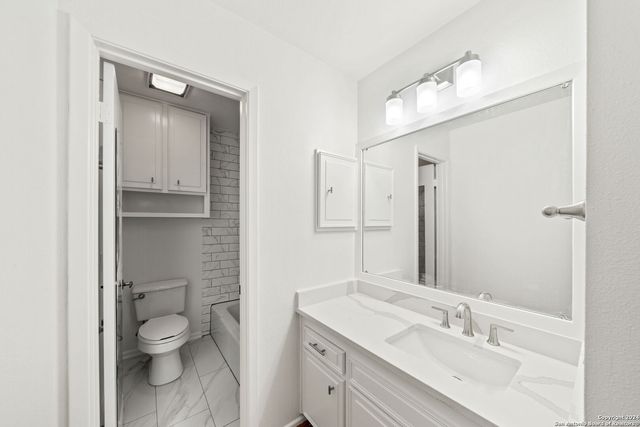 6106 Vance Jackson Rd Apt 50, San Antonio, TX 78230