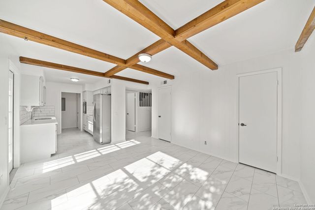 6106 Vance Jackson Rd Apt 50, San Antonio, TX 78230