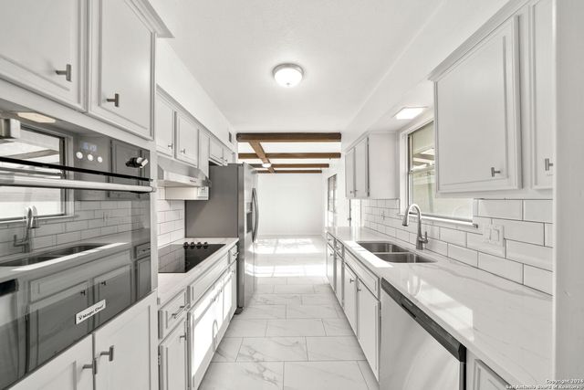 6106 Vance Jackson Rd Apt 50, San Antonio, TX 78230