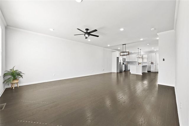 4362 White Spruce Alley, Doraville, GA 30360