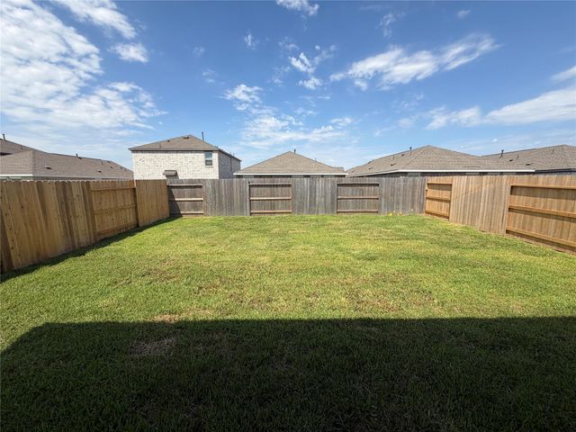 16815 Spotted Oak Drive, Hockley, TX 77447