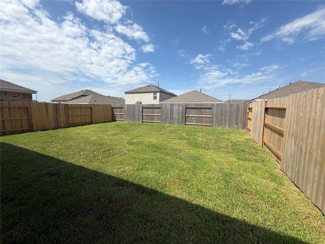 16815 Spotted Oak Drive, Hockley, TX 77447