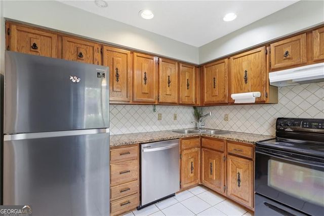 1144 Country Court, Lawrenceville, GA 30044