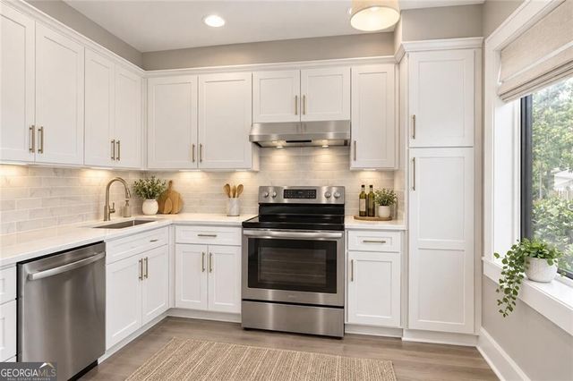 1144 Country Court, Lawrenceville, GA 30044