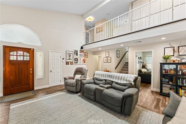 10332 Washington, South Gate, CA 90280