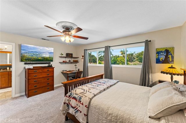10332 Washington, South Gate, CA 90280