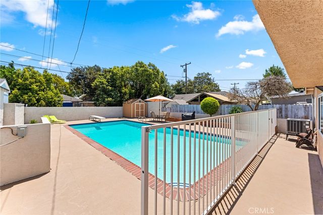 10332 Washington, South Gate, CA 90280