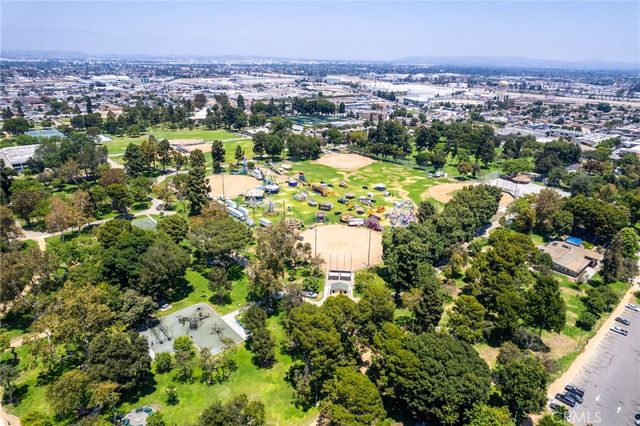 10332 Washington, South Gate, CA 90280