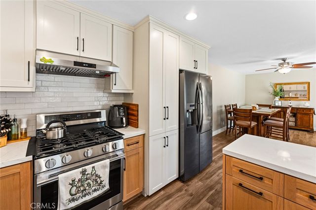 10332 Washington, South Gate, CA 90280