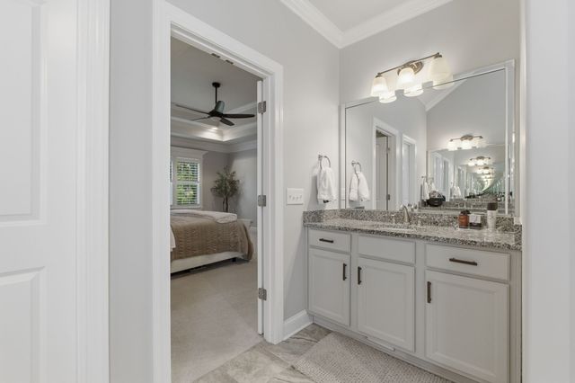 4050 Haversack Dr, Spring Hill, TN 37174