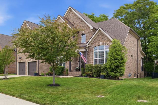 4050 Haversack Dr, Spring Hill, TN 37174