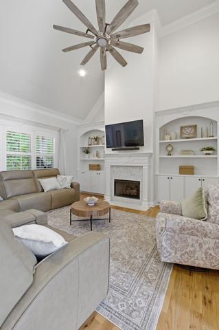 4050 Haversack Dr, Spring Hill, TN 37174