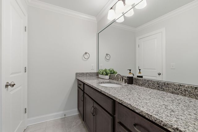 4050 Haversack Dr, Spring Hill, TN 37174