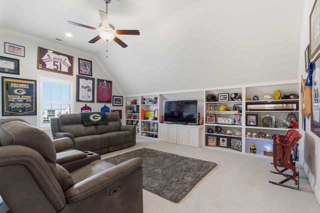 4050 Haversack Dr, Spring Hill, TN 37174