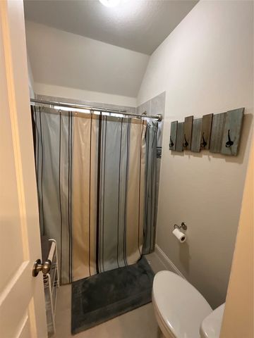 8713 Honeysuckle Drive, Argyle, TX 76226