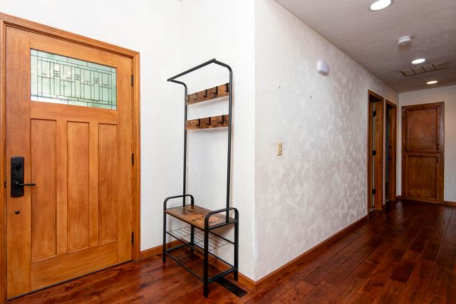 3975 N Stewart Avenue, Springfield, MO 65803