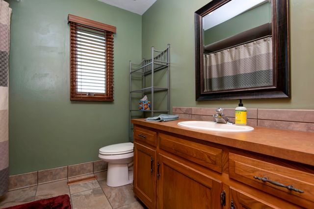 3975 N Stewart Avenue, Springfield, MO 65803