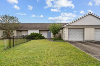 1 Prairie Knoll Drive B, Santa Fe, TX 77510