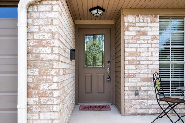 8419 Avington Road, La Porte, TX 77571