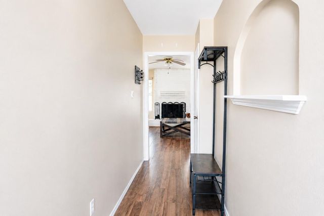 8419 Avington Road, La Porte, TX 77571
