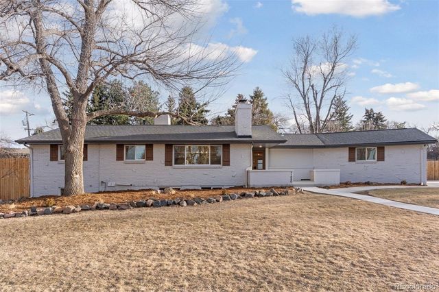 11880 Swadley Drive, Lakewood, CO 80215