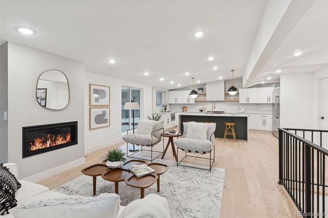 11880 Swadley Drive, Lakewood, CO 80215