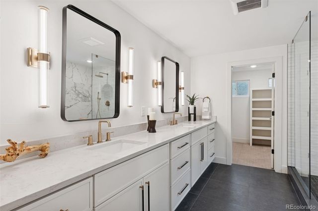 11880 Swadley Drive, Lakewood, CO 80215