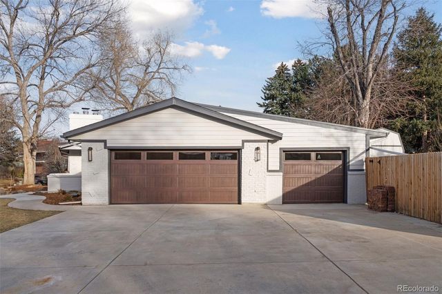 11880 Swadley Drive, Lakewood, CO 80215