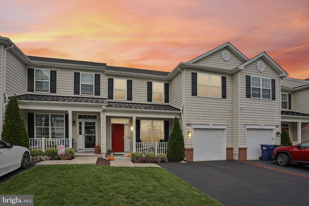 215 PARISH RD, FALLSINGTON, PA 19054 — photo 2