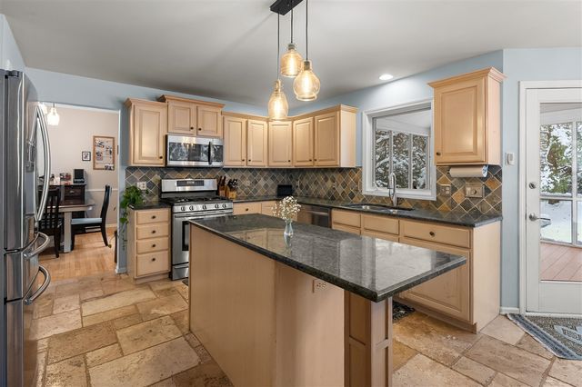 6086 Taggers Trail, Richland, MI 49083