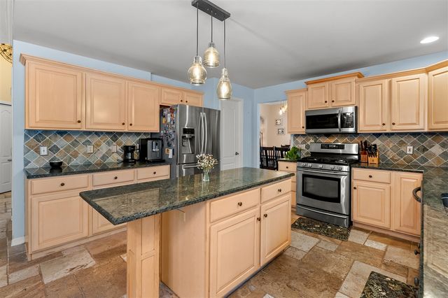 6086 Taggers Trail, Richland, MI 49083