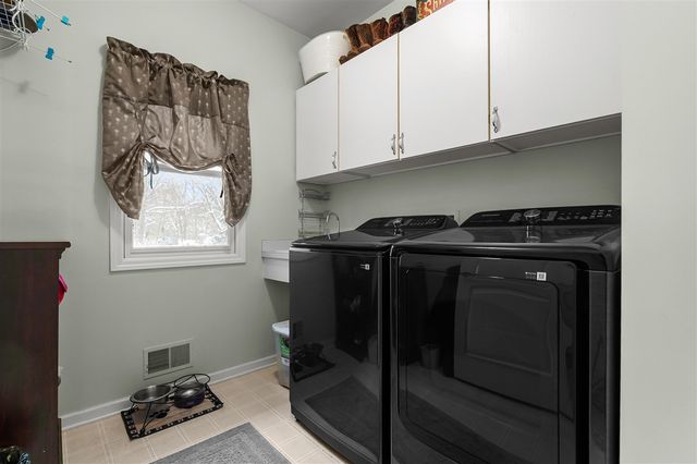 6086 Taggers Trail, Richland, MI 49083