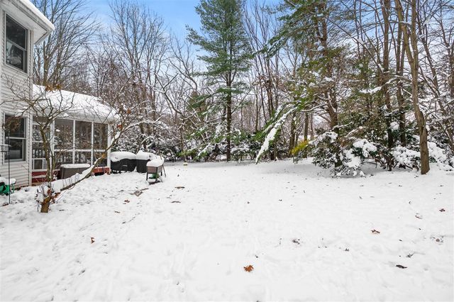 6086 Taggers Trail, Richland, MI 49083