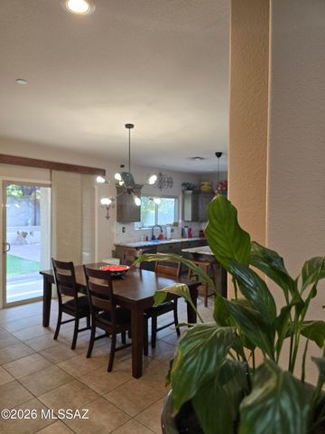 107 W Calle Bayeta, Sahuarita, AZ 85629