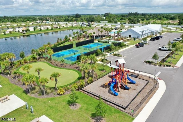 240 Horizon RD, Punta Gorda, FL 33982
