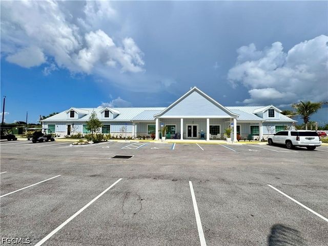 240 Horizon RD, Punta Gorda, FL 33982