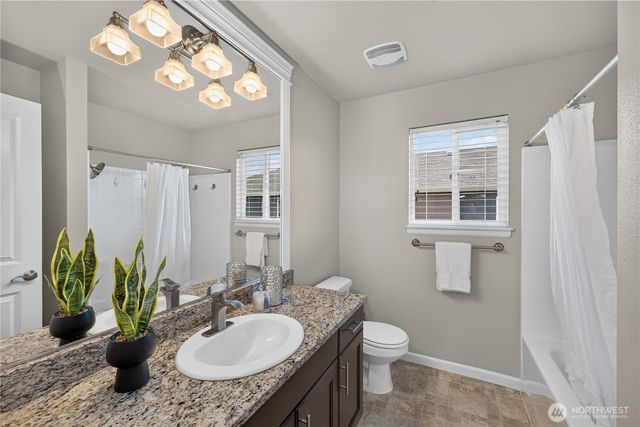 28213 225th Place SE, Maple Valley, WA 98038
