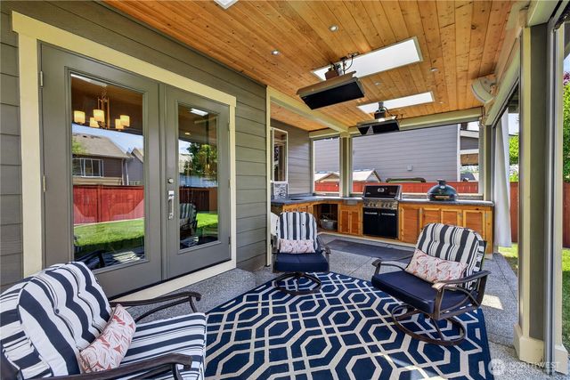 28213 225th Place SE, Maple Valley, WA 98038