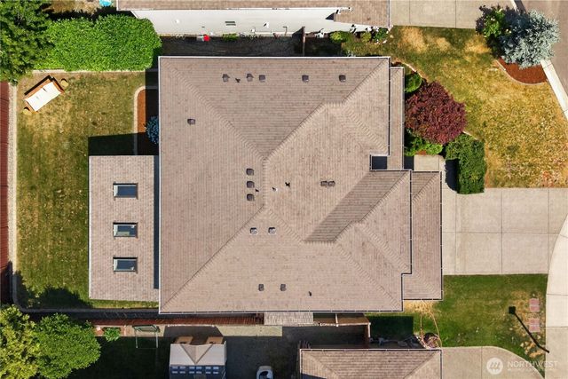 28213 225th Place SE, Maple Valley, WA 98038