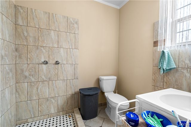 7537 State Route 5, Westmoreland, NY 13323