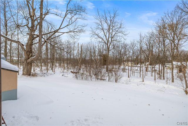 7537 State Route 5, Westmoreland, NY 13323